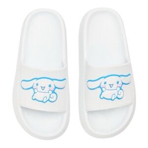 083 Cinnamoroll White Slide Slippers